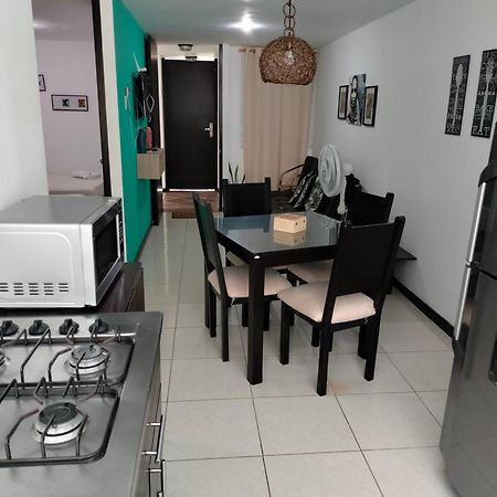 Apartamento Cerca Parque Del Cafe Con Piscina Montenegro Luaran gambar