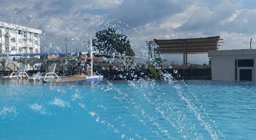 Apartamento Cerca Parque Del Cafe Con Piscina Montenegro Luaran gambar