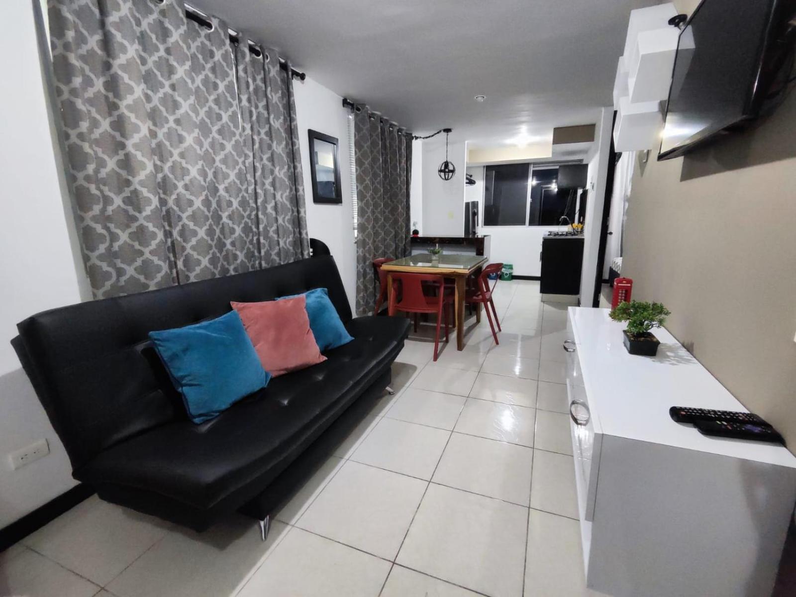 Apartamento Cerca Parque Del Cafe Con Piscina Montenegro Luaran gambar