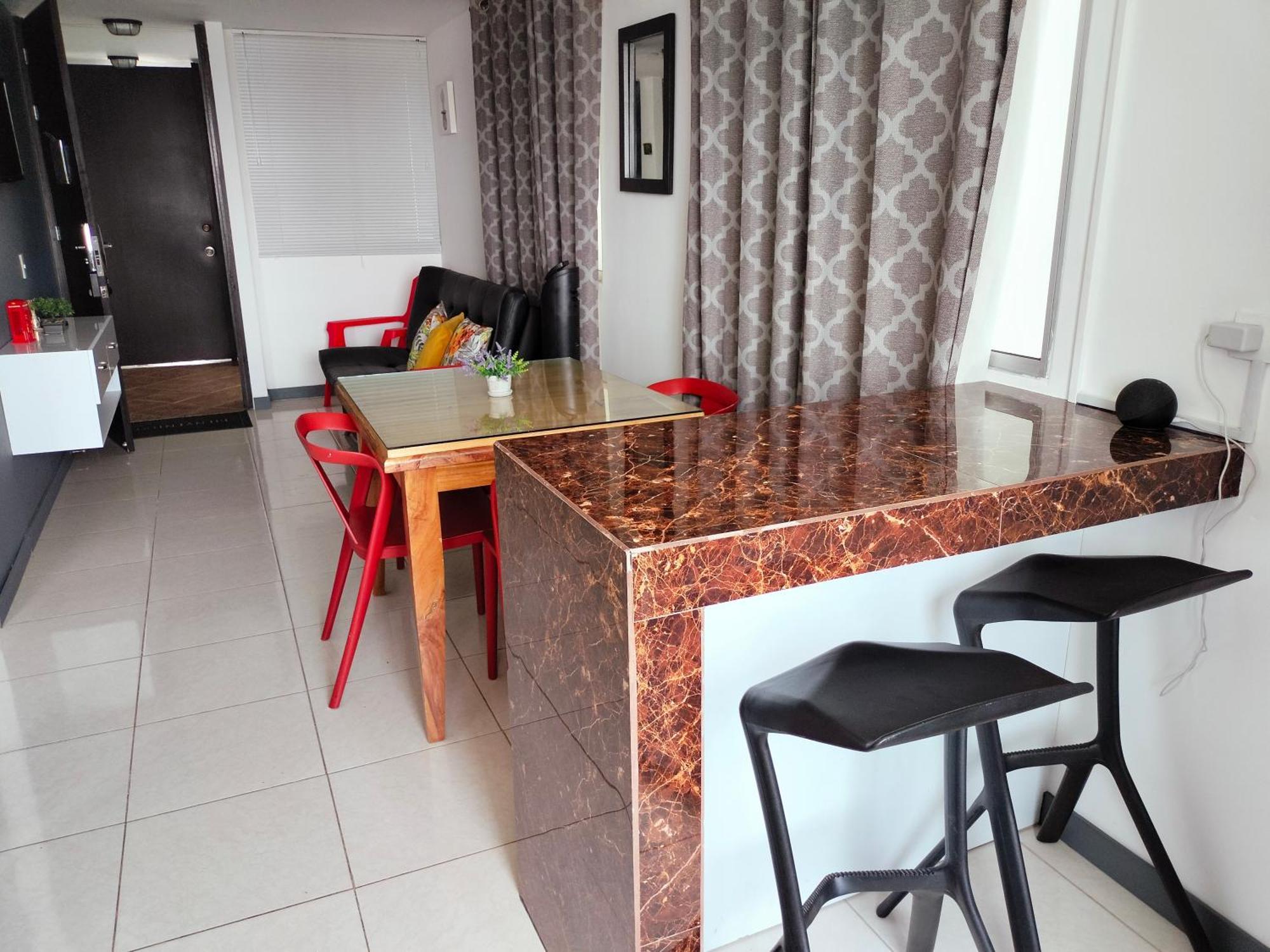 Apartamento Cerca Parque Del Cafe Con Piscina Montenegro Luaran gambar